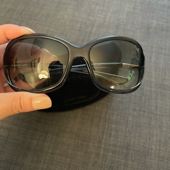 Tom Ford “Jennifer” sunglasses - Picture 1 of 3